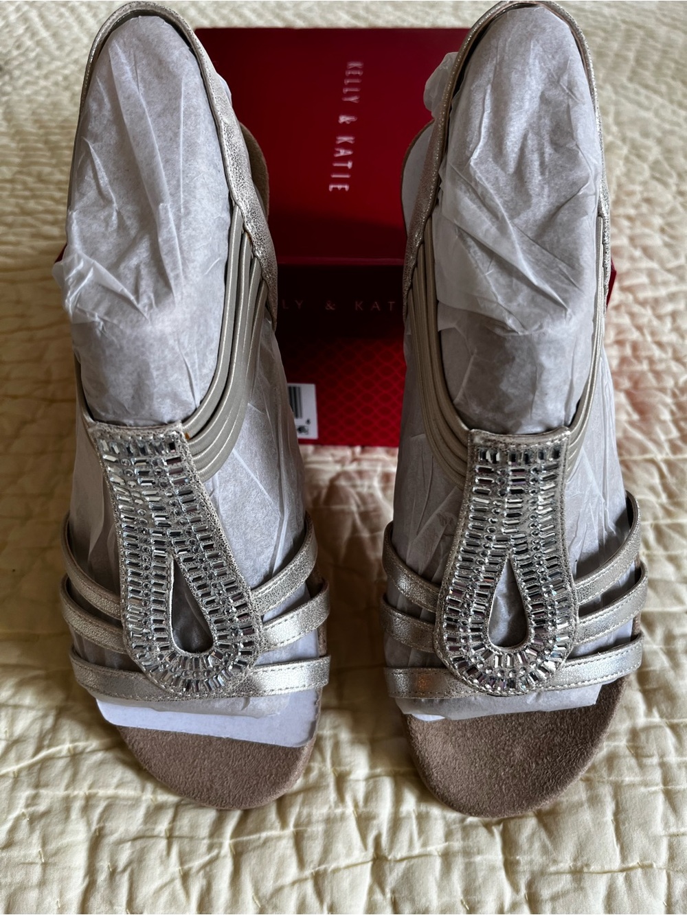 Kelly & Katie Metallic Silver Teardrop T-Strap Sandals